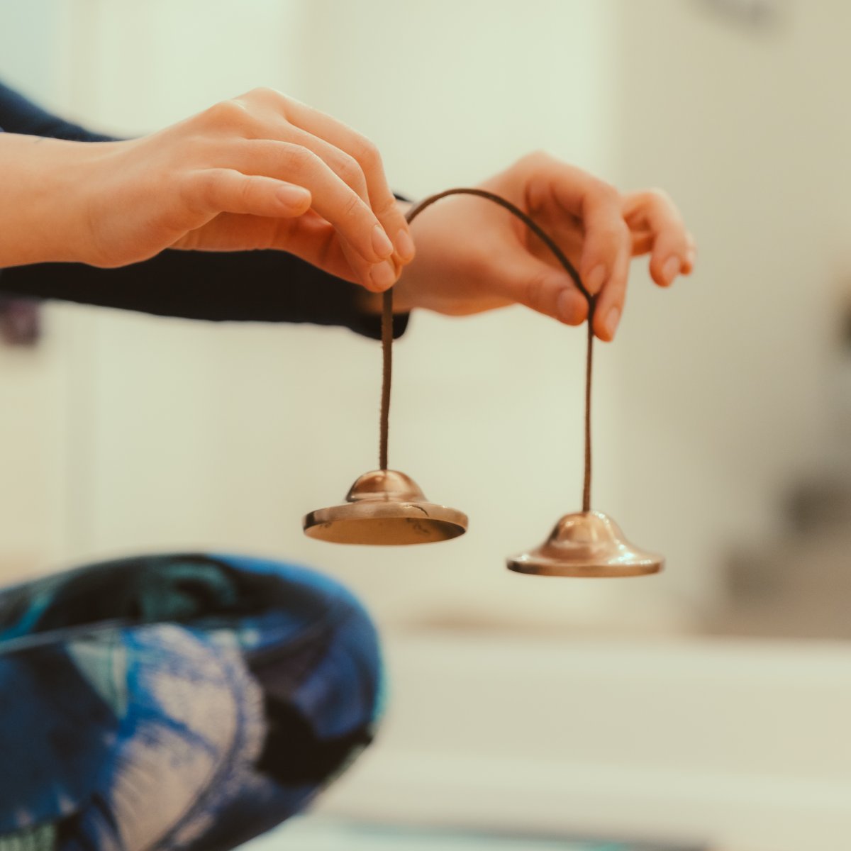 Giusi Genduso soin et massage Uccle Giusi Genduso massage crânien soin sophrologue sonotherapie Uccle Bruxelles